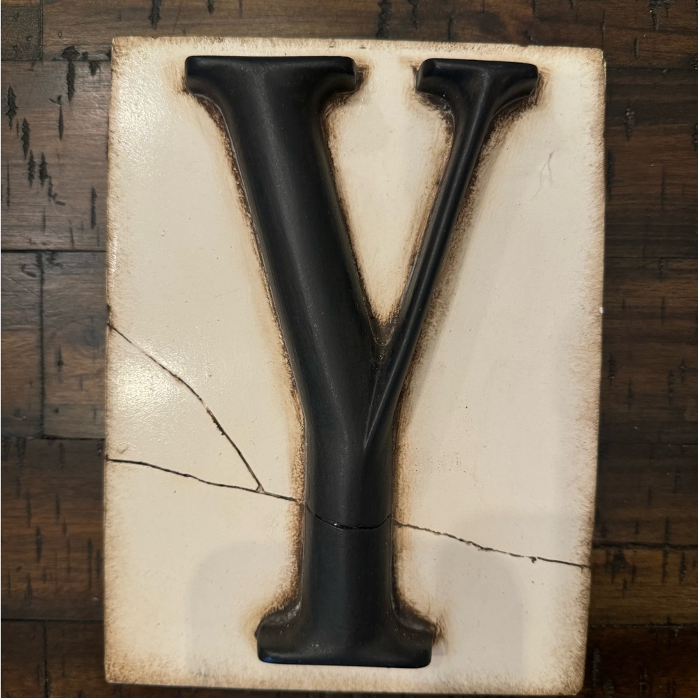 Black Letter Y Wall Decor